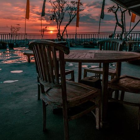 Liong Guest House Canggu Екстериор снимка