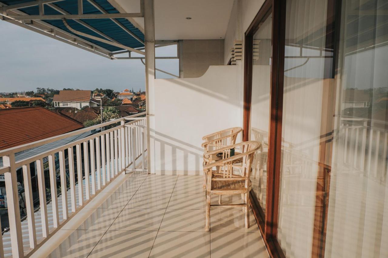 Liong Guest House Canggu Екстериор снимка