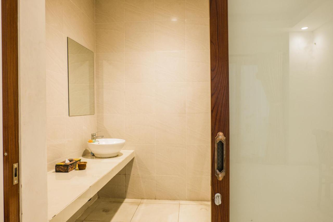 Liong Guest House Canggu Екстериор снимка