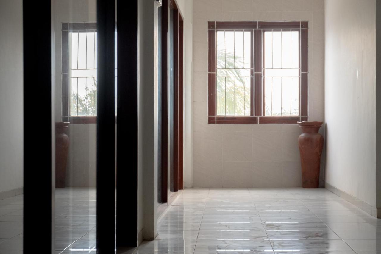 Liong Guest House Canggu Екстериор снимка