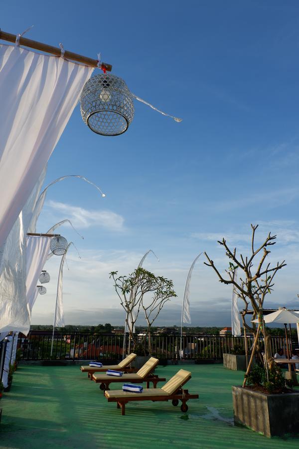 Liong Guest House Canggu Екстериор снимка